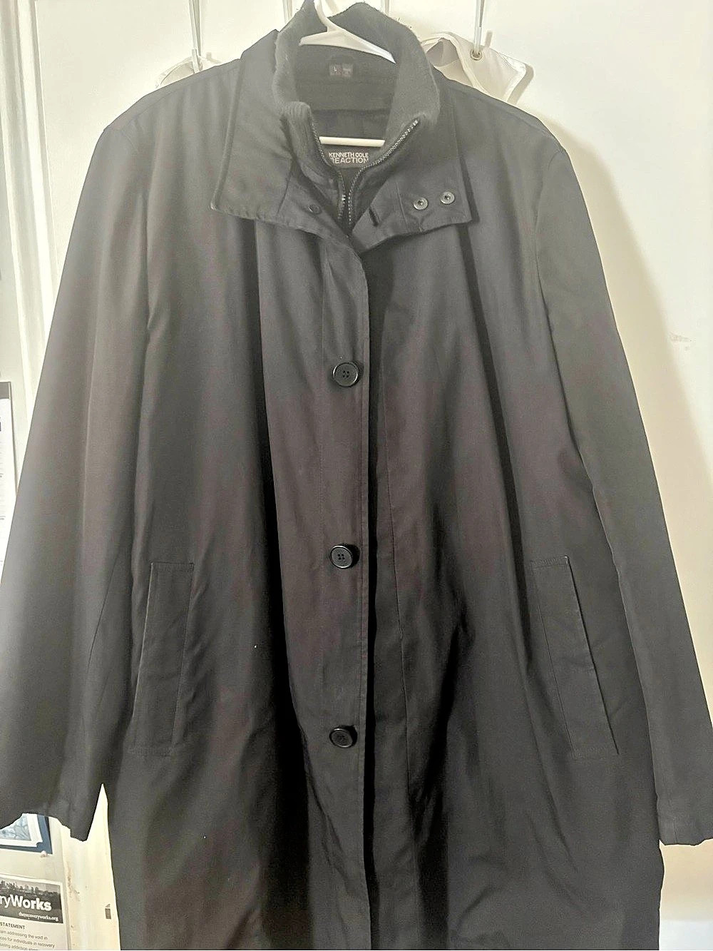 Kenneth Cole Reaction Women's Black Trench Coat Size Large Like New